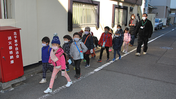 集団徒歩・登降園